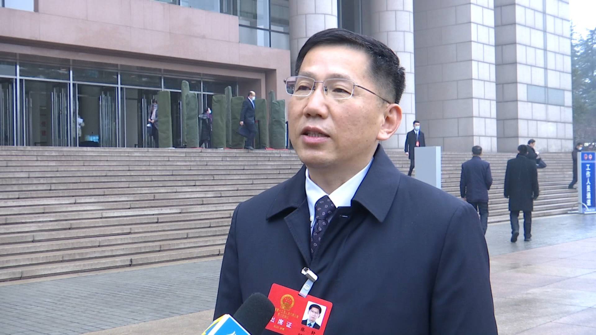 聚焦2022山东两会丨省人大代表张轩山东今年再完成6万个5g基站建设