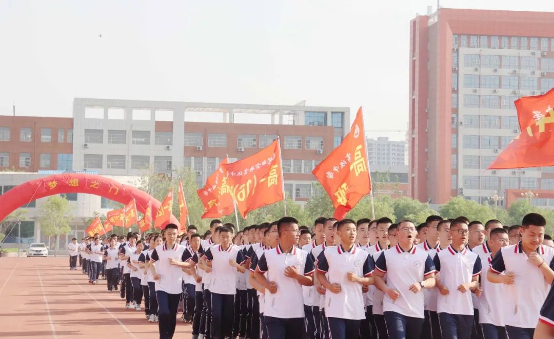 这样的冠县实验高中,很赞!