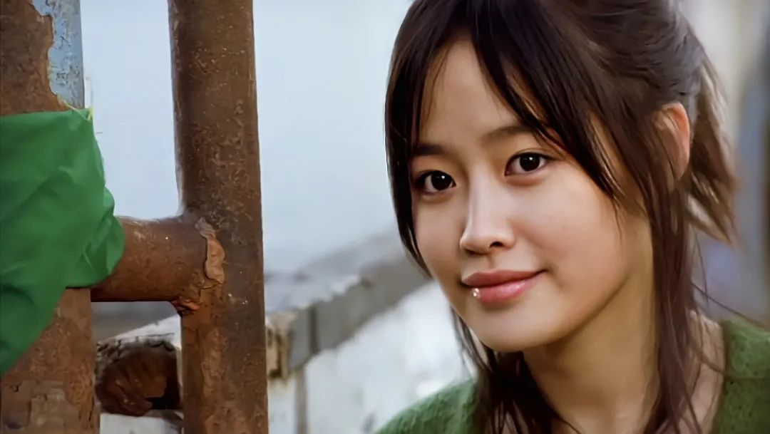 韩国大尺度题材电影《弓》:花甲老人与17岁女孩跨越年龄的爱情