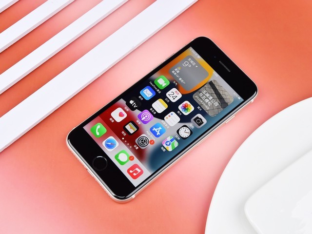 lcd永不为奴 这几款lcd手机是用户眼中的香饽饽