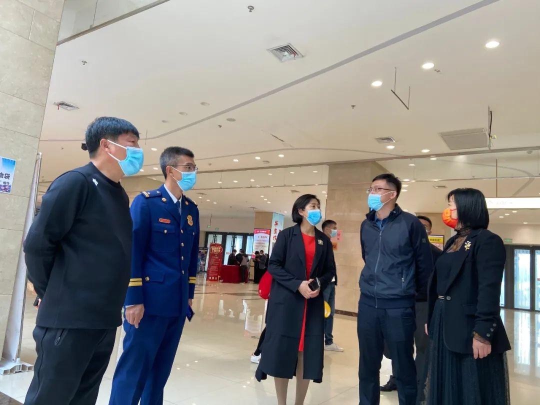 刘百军同志巡视暗访国庆期间安全生产工作
