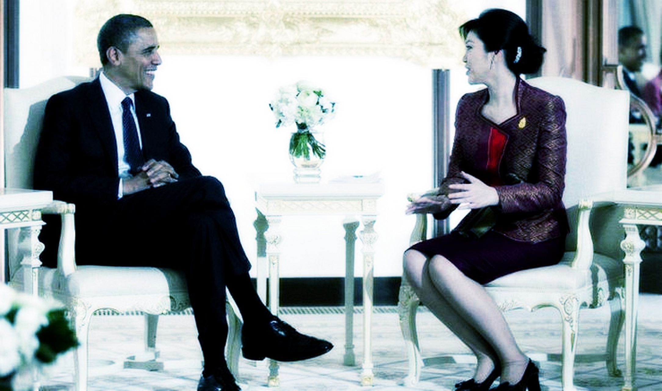 2012年奥巴马访泰,英拉妩媚撩人!