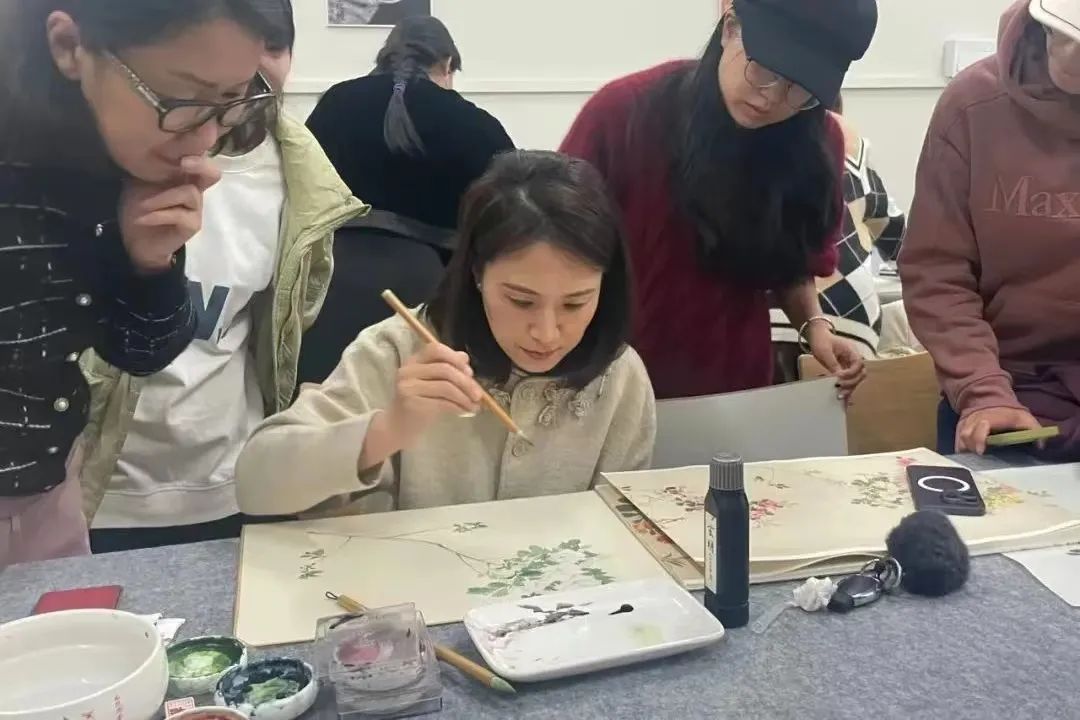 国美夜校向美而生