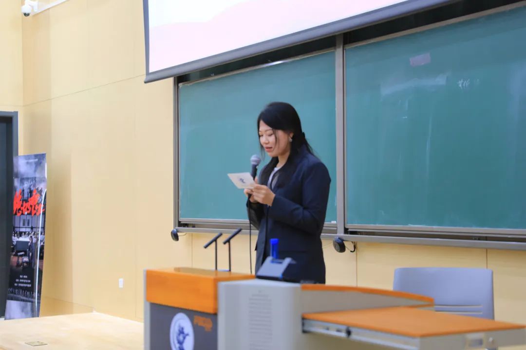 学院党委组织员张琳琳,保险学院党委委员,团委书记吴蓓以及《绝地重生