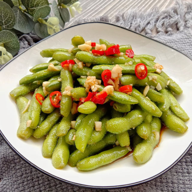 凉拌毛豆,夏日必备下酒小菜