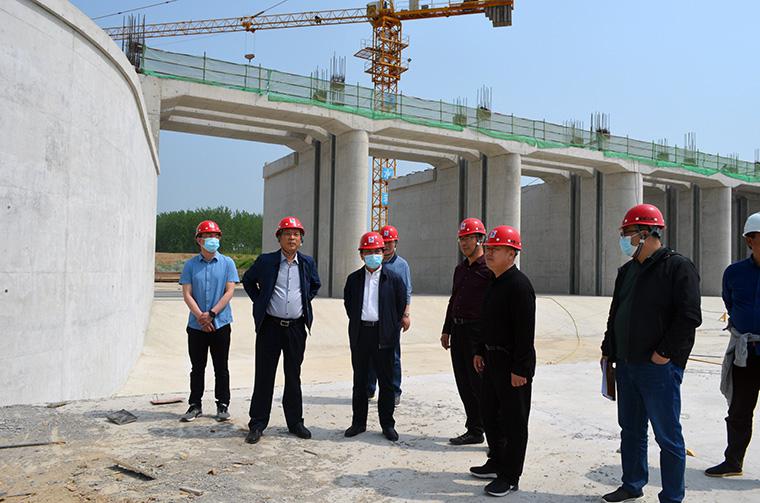 孙洲调研重点水利工程建设和防汛工作