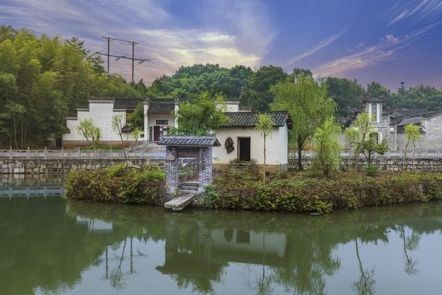 西溪南湿地古村落图片