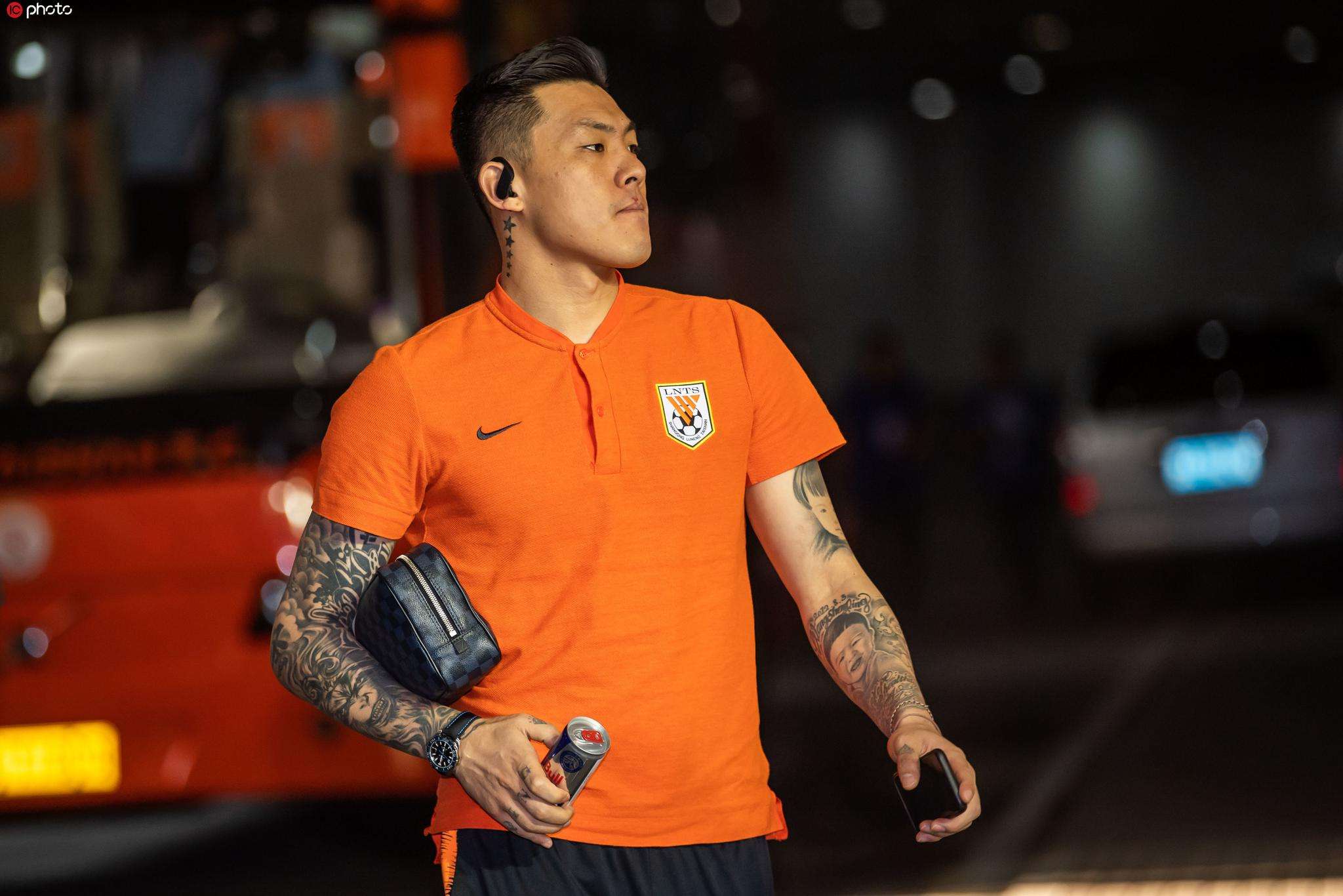 陈戌源麻烦了,央视采访王大雷爆出国足输球真相,体育局该管管了