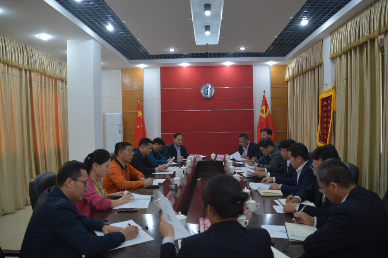 黄德发书记到驻汕地勘单位调研