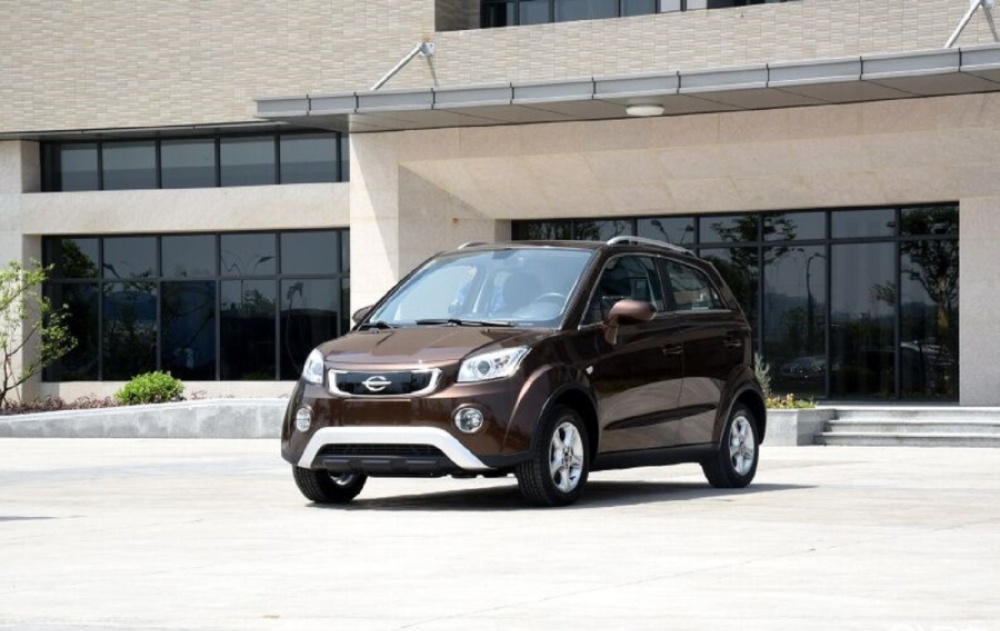 该品牌创建于2013年,创始人是曹忠,所属集团为杭州长江汽车有限公司