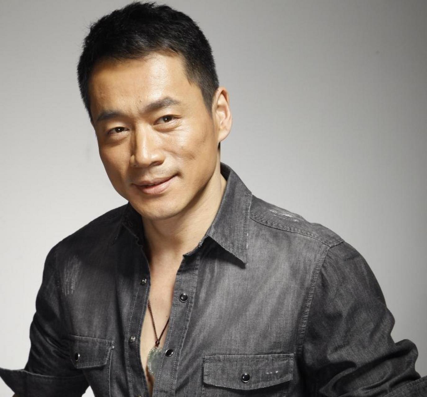 4月26号,演员丁海峰更新了自己的社交平台,透露了一个好消息!