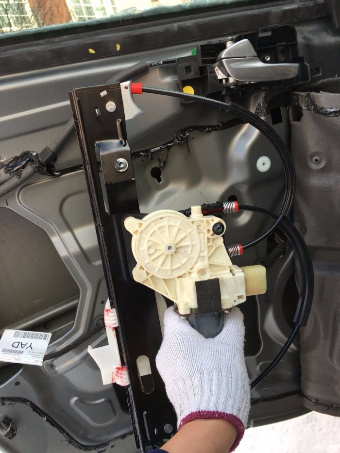 捷达玻璃升降器为什么只能降,不能升了