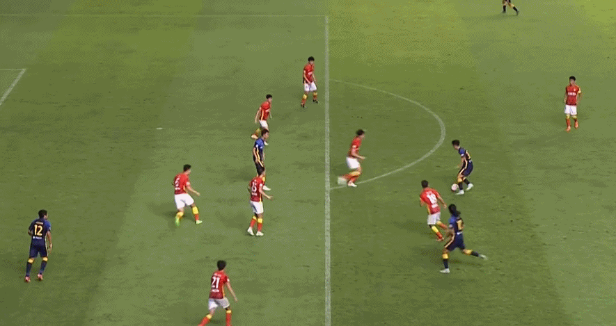 李玮锋：我刚接手时没人相信广州城能保级_中超广州德比李永佳破门_广州城李玮锋执教分析