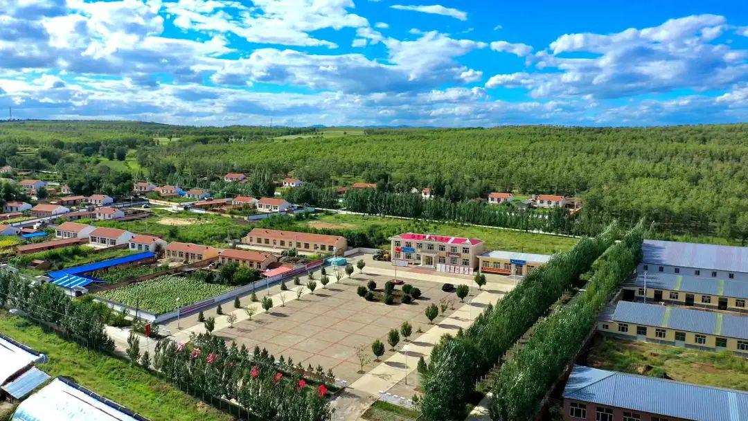 林西县十二吐乡:用好资源巧规划乡村生活品质足