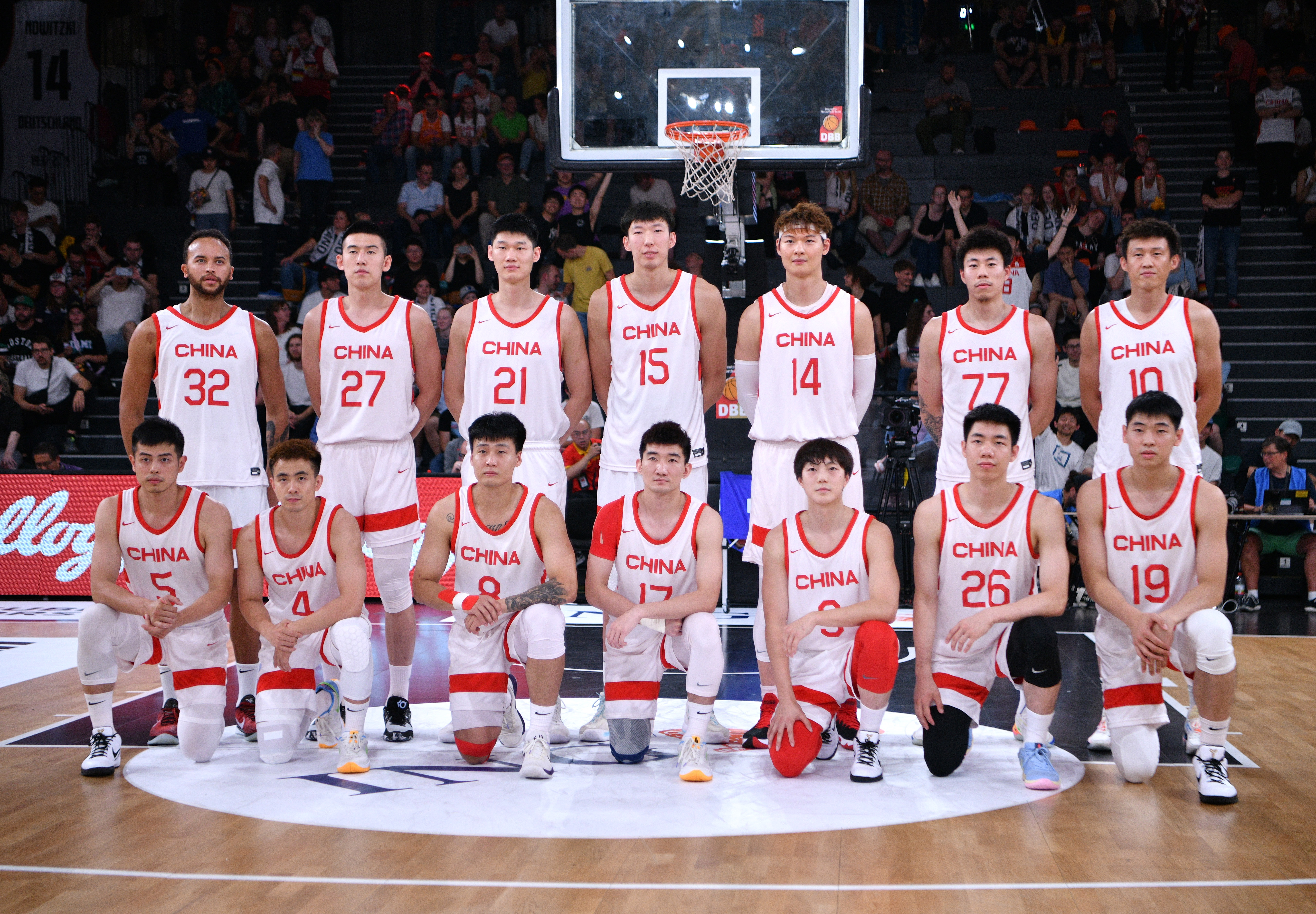 德国篮球超级杯:中国队大比分负于德国队