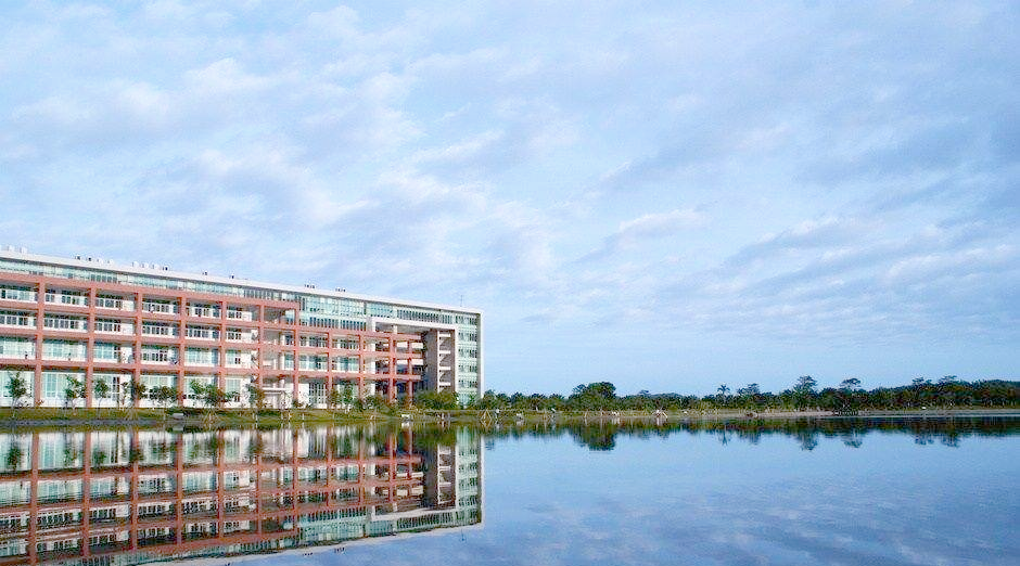 吉林大学珠海学院的院校背景与录取数据详解