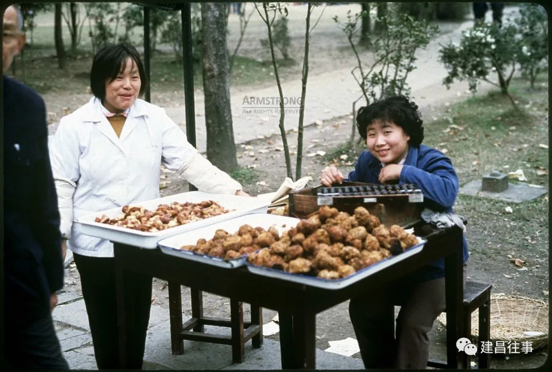 中国80年代老照片50张!