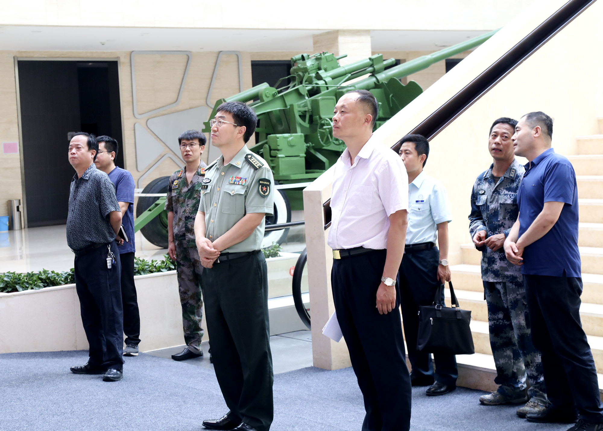 沧州市委常委,军分区政委毕胜德到人防办调研