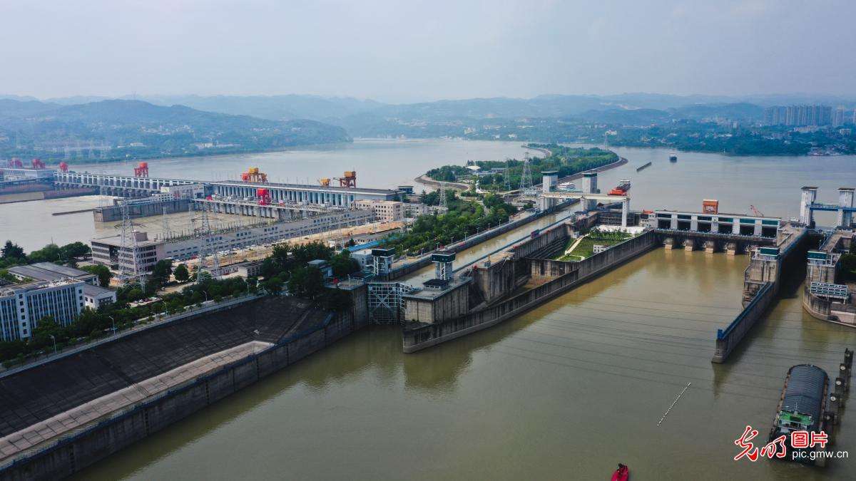 葛洲坝水利枢纽安全高效运行40周年