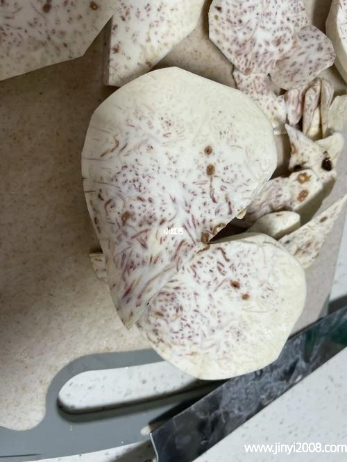 烂芋头吃了有什么害处(芋头怎么存放不会坏)