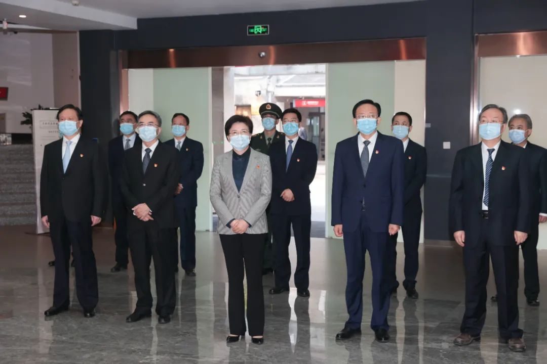 来到这里!南京新一届市委常委班子首次集体活动