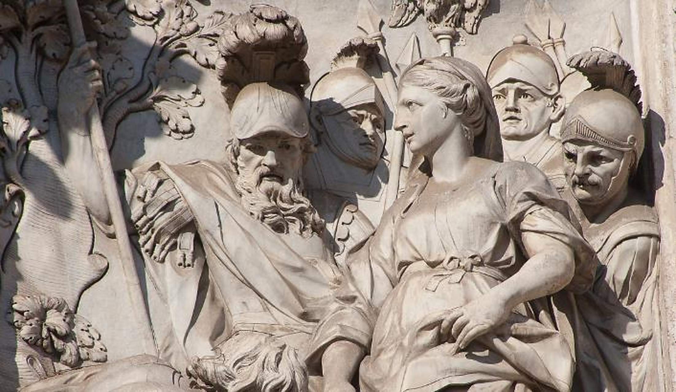 自公元前一世纪开始,古罗马的雕塑艺术逐渐发展成熟,并且在后来的几个