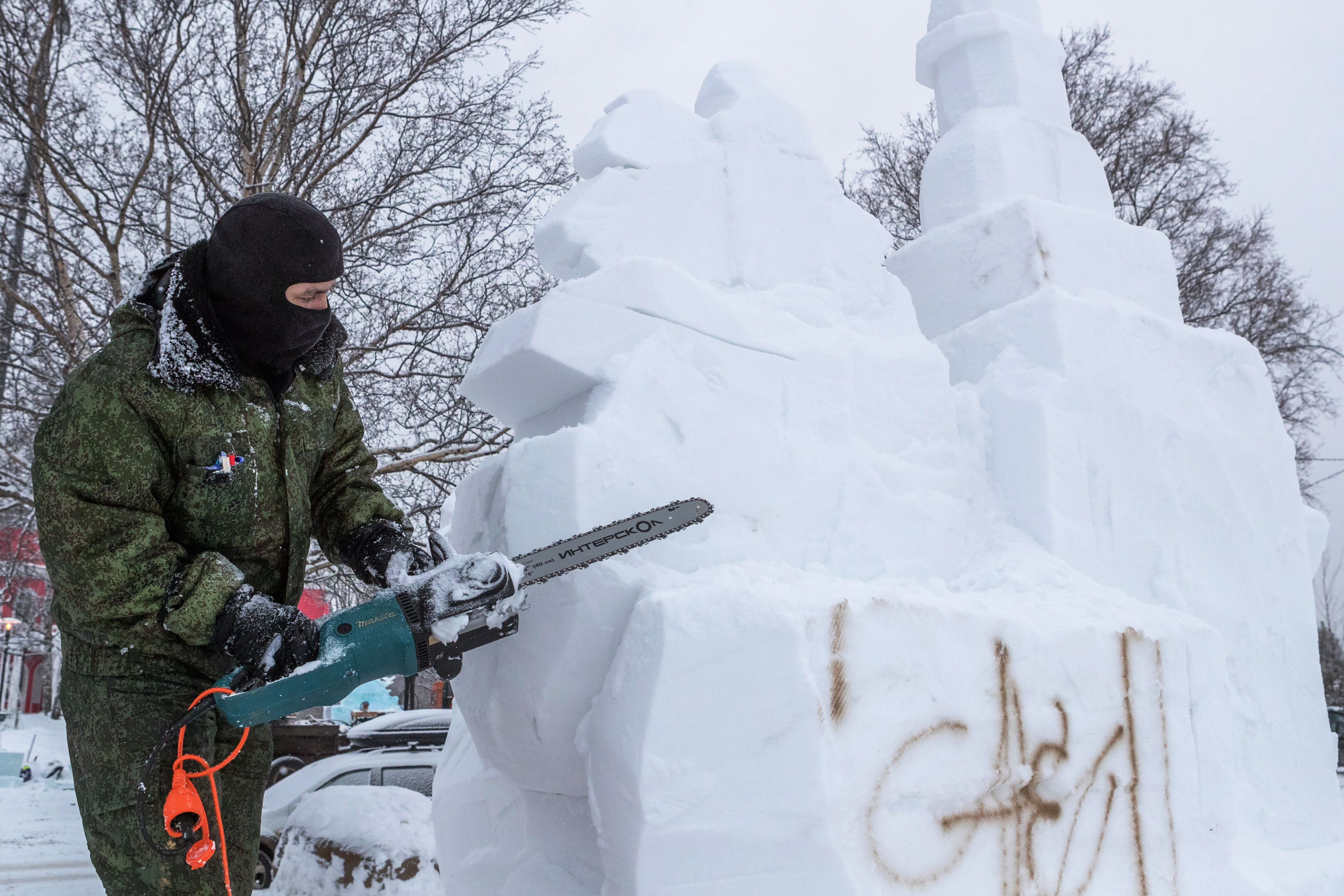 俄罗斯彼得罗扎沃茨克的冰雪节