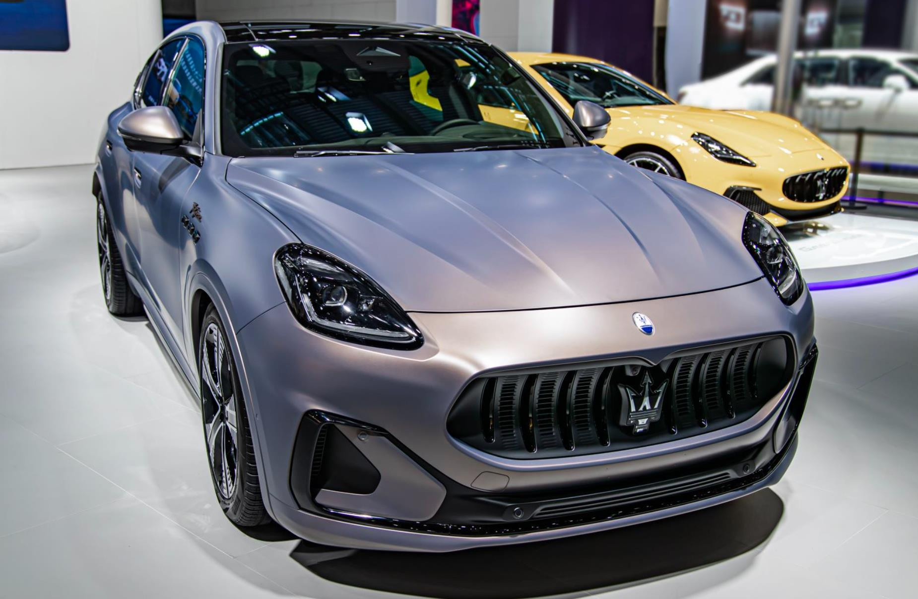 玛莎拉蒂高能阵容亮相2023粤港澳大湾区车展