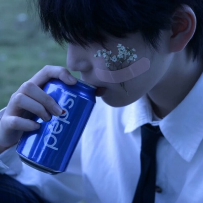 「男生头像」蓝色系男生头像