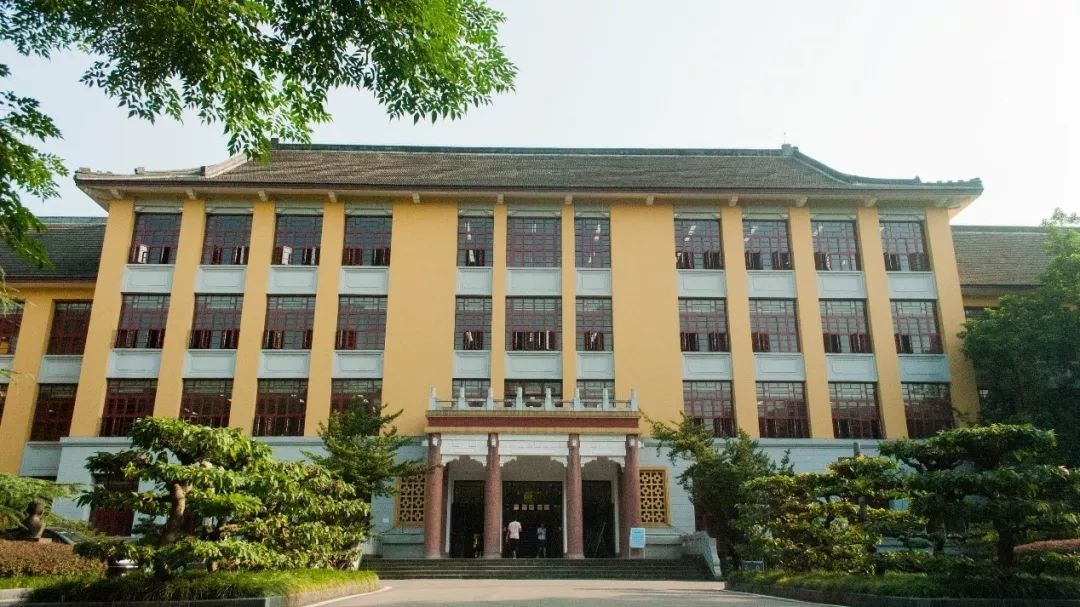 重庆大学后门沙杨路图片