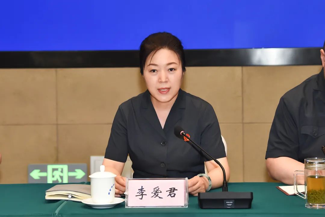 市法院召开全市法院深化"两个确立"主题教育巩固队伍教育整顿成果工作