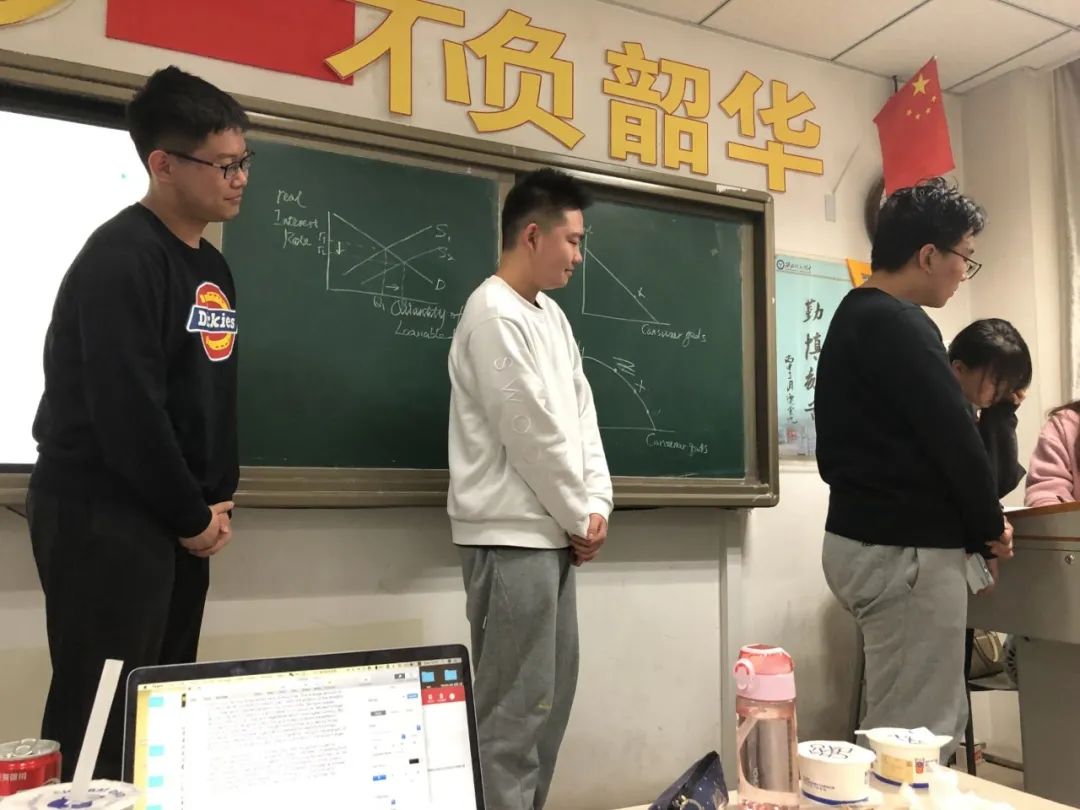 一篇读懂（初中毕业感言简短）初中毕业感言简短精辟50字 第4张