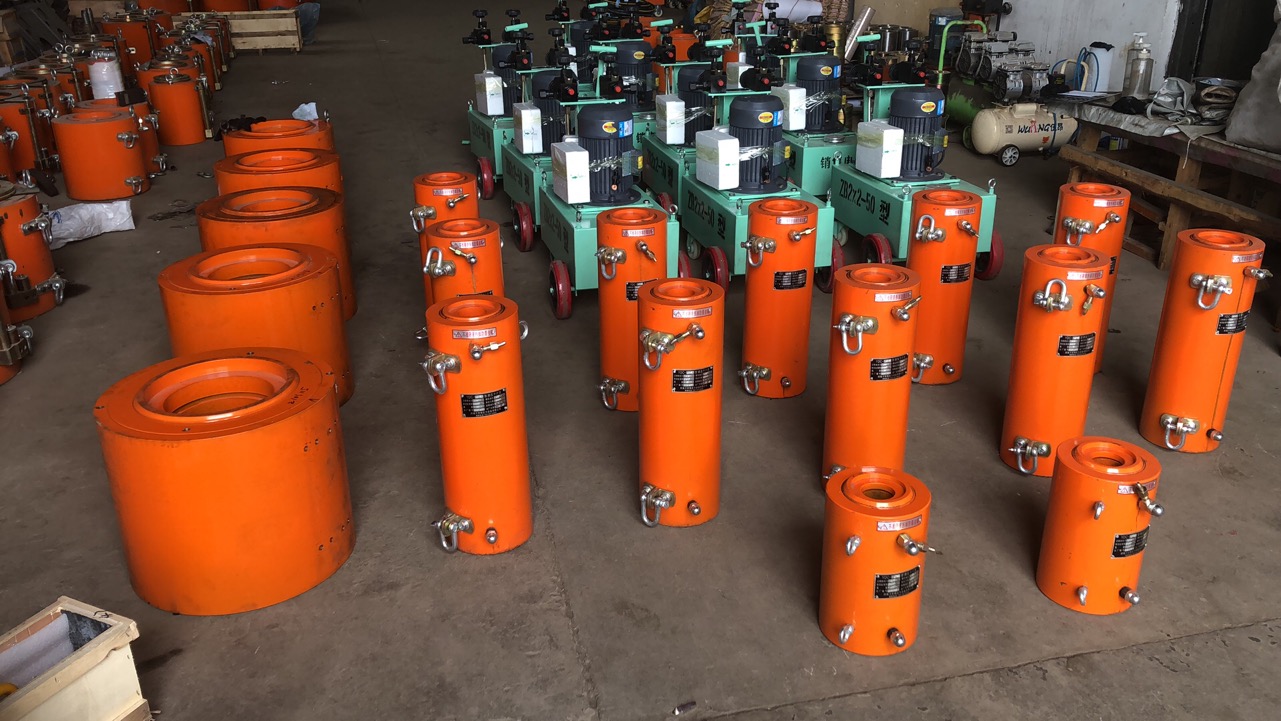 桥梁预应力张拉千斤顶