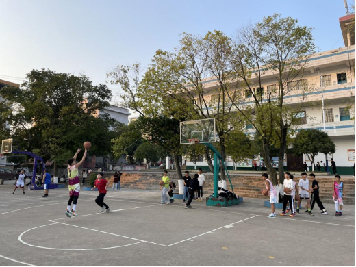 宜章三中:"双减"落地 家校舒心 学生受益