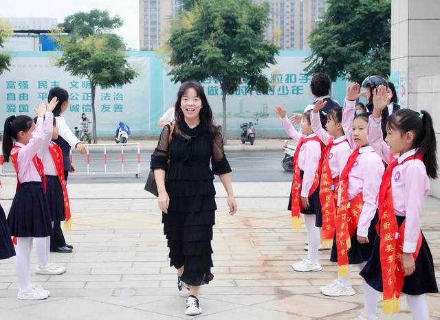 郑州市郑东新区美秀小学:凝聚奋进力量 培根铸魂育新人