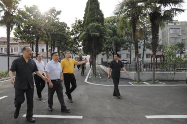 市人大常委会李碧华主任及专家学者调研应城法院人民法庭与人大代表"