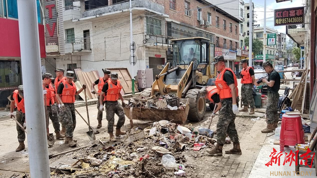 平江县童市镇:洪灾后的重建与希望