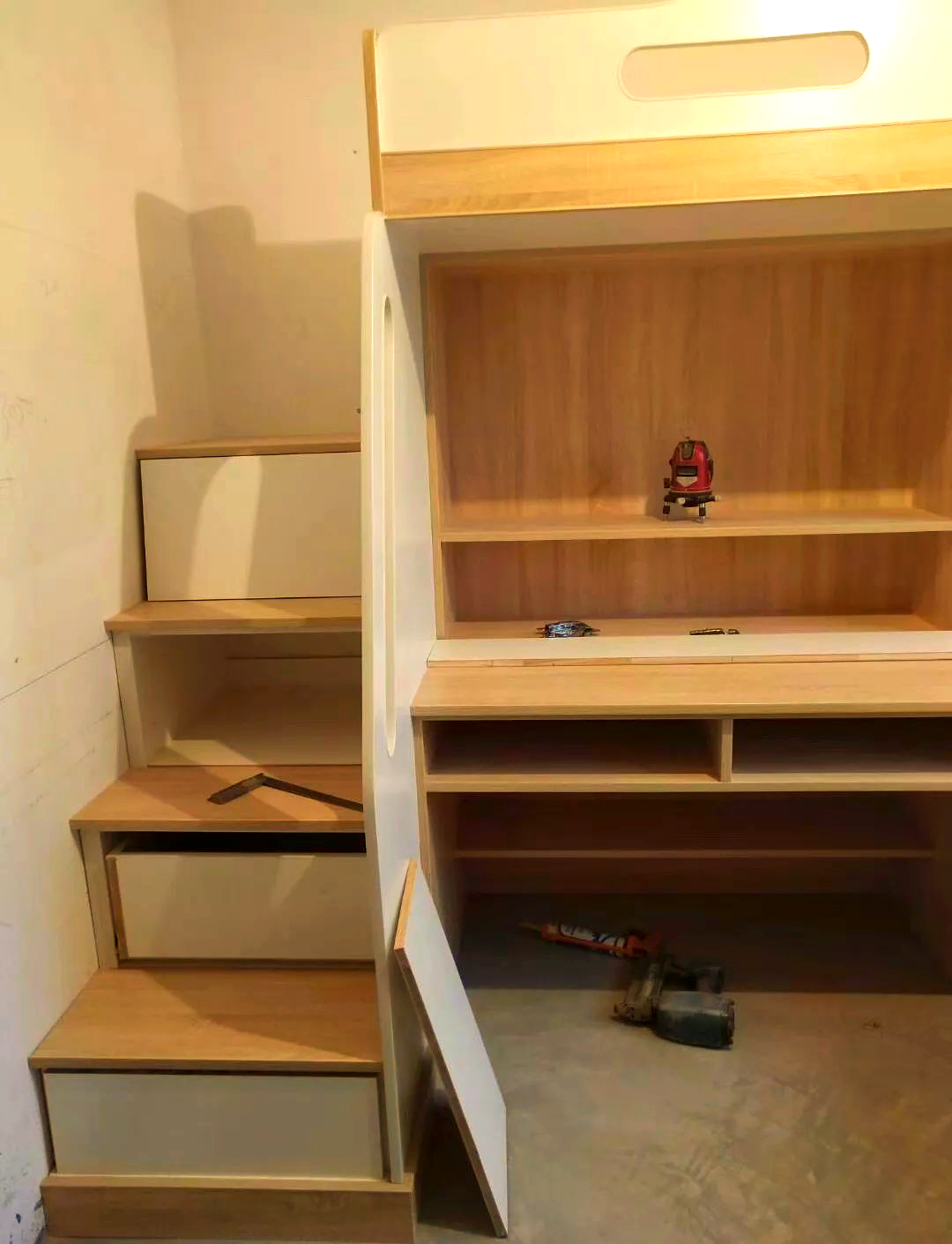 木工制作的上下床,邻居误以为是定制的