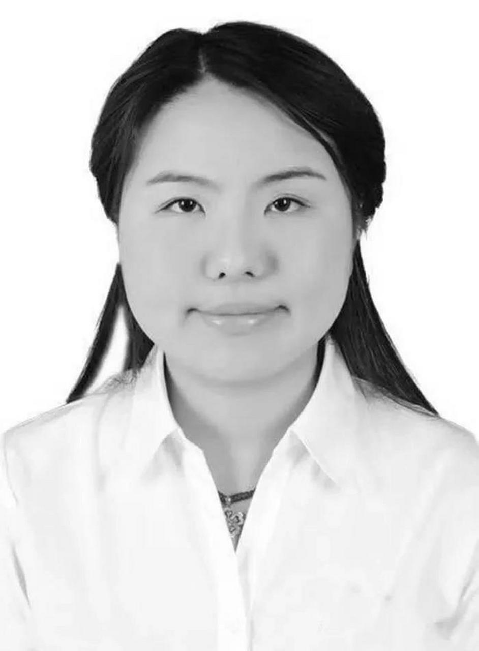 姓名:夏思思 出生日期:1990年6月 籍贯:湖北省武汉市 毕业院校:江汉