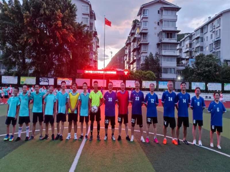 桂林市第十六中学开展丰富多彩课后体育活动,助力落实"双减"政策