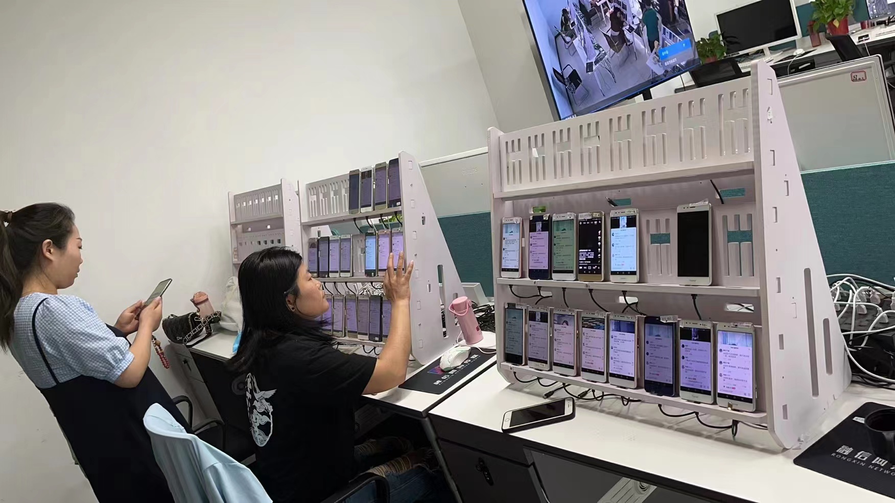 如何搭建抖音手机直播间互动机房?新人必看