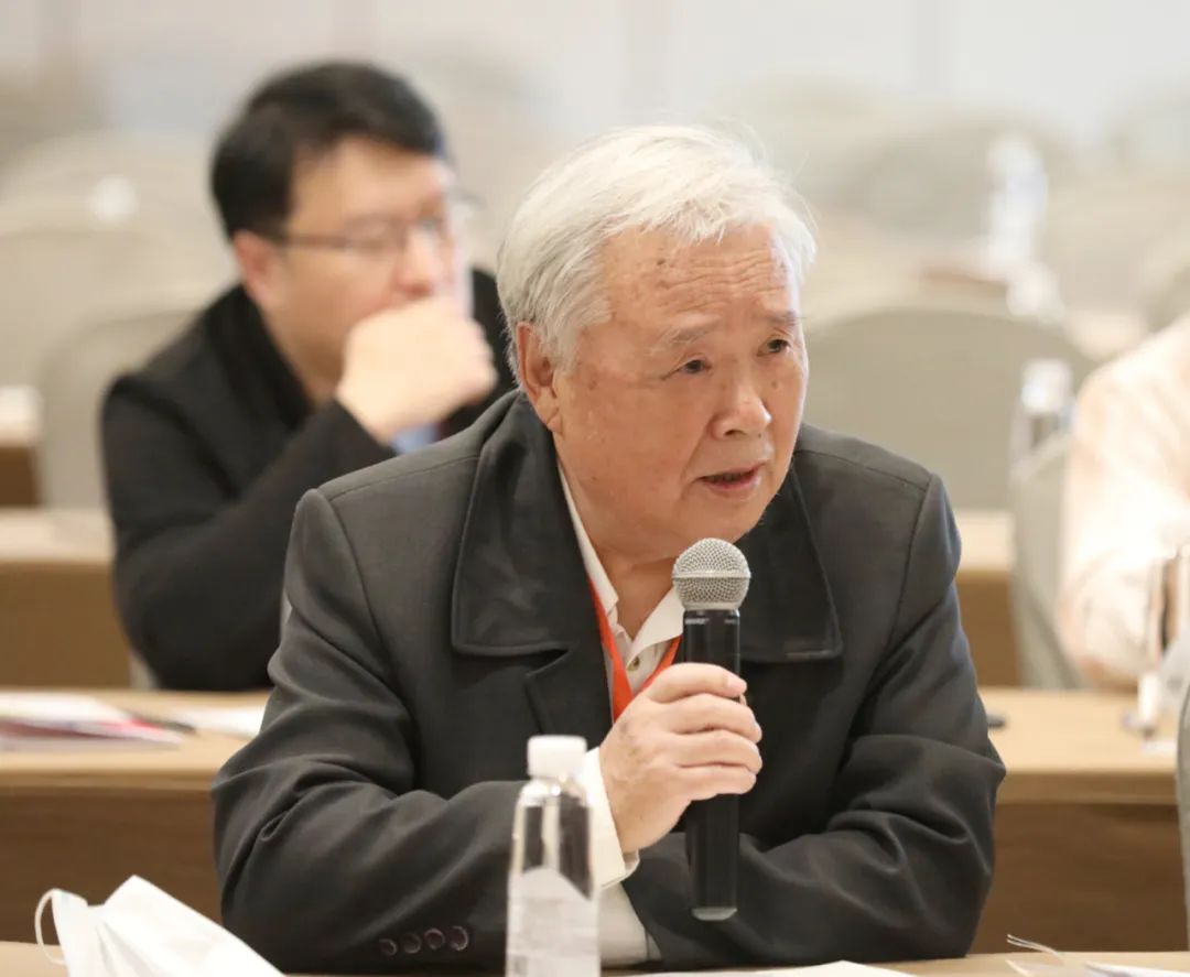 著名作曲家张殿英作品展播:二胡协奏曲《母亲》送给母亲们的赞歌