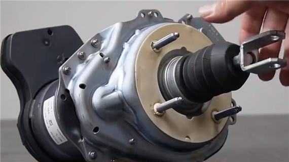 制动总泵的拆卸,检修,安装和调整怎么弄?