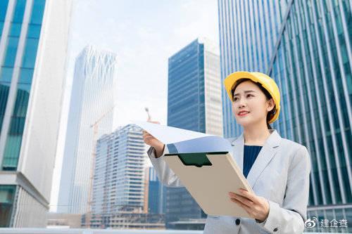 董美英:123建造师网的创始人