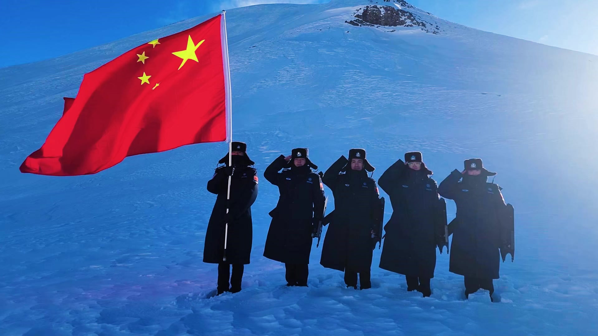 戍边战士节目上被轻视,刘震云一番话,不带脏字嘲讽了所有嘉宾