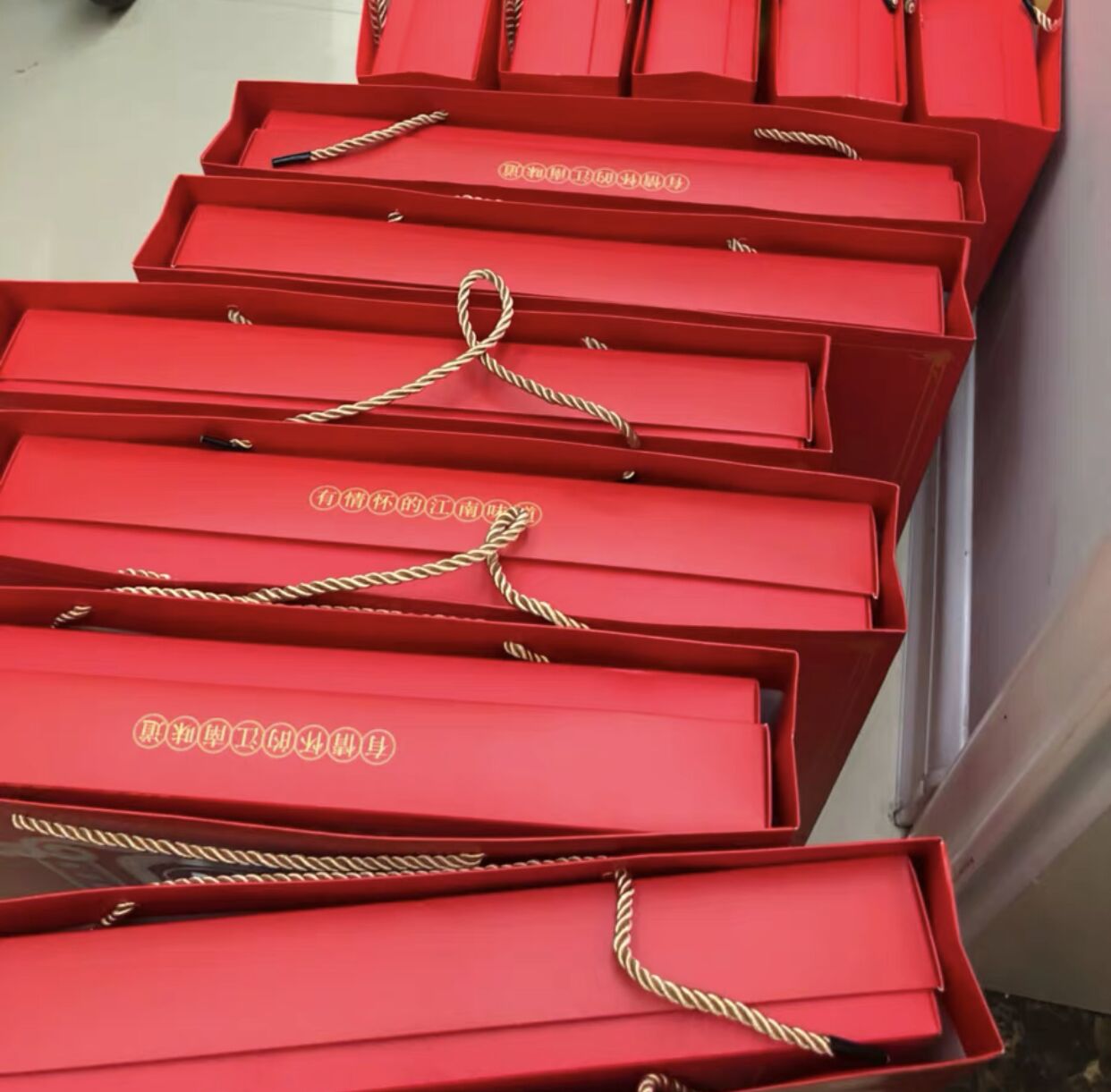 正月里"串门拜年",不管穷富,记得带这5种礼物,寓意牛年大吉