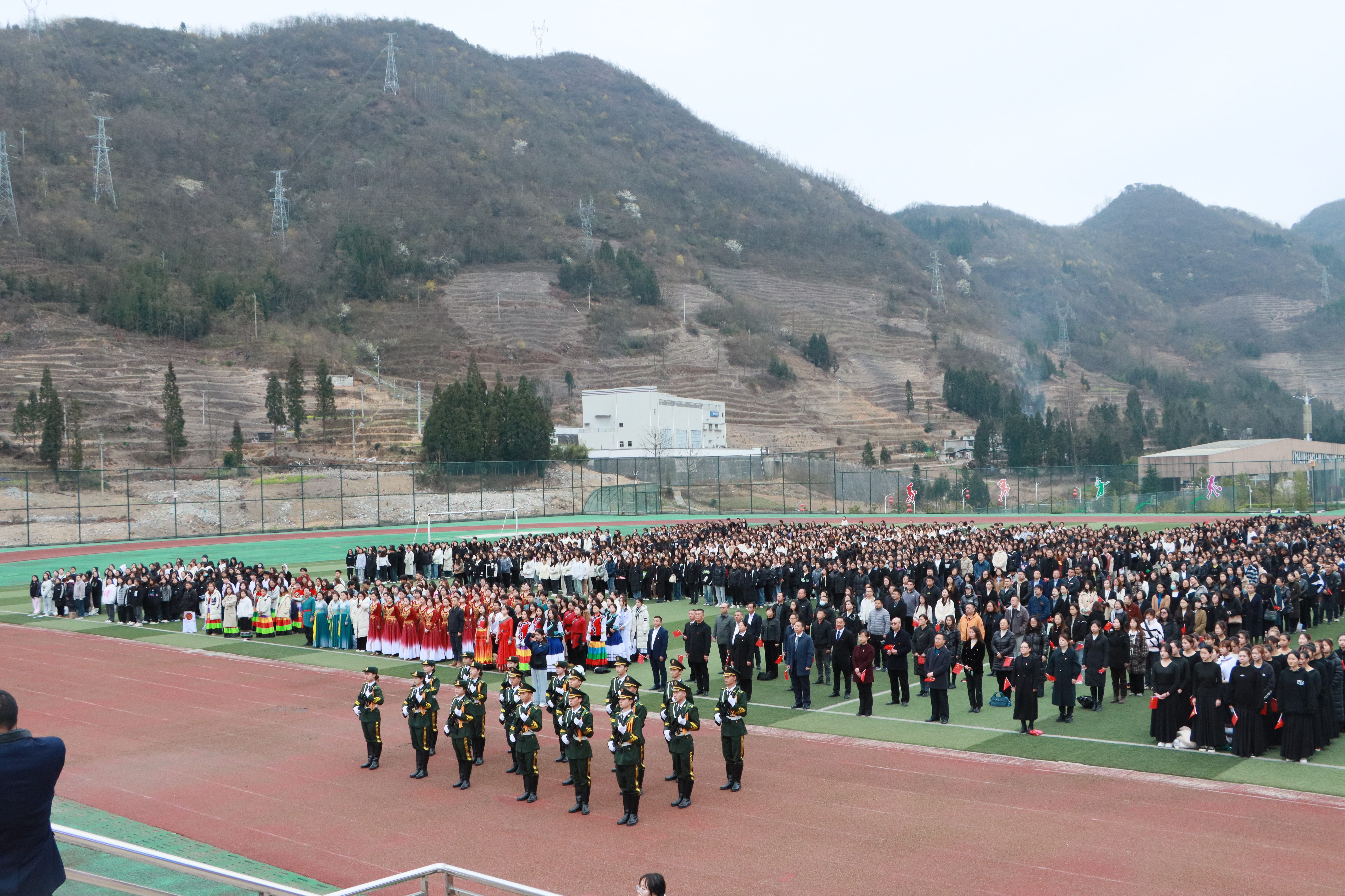 六盘水幼儿师范学校图片