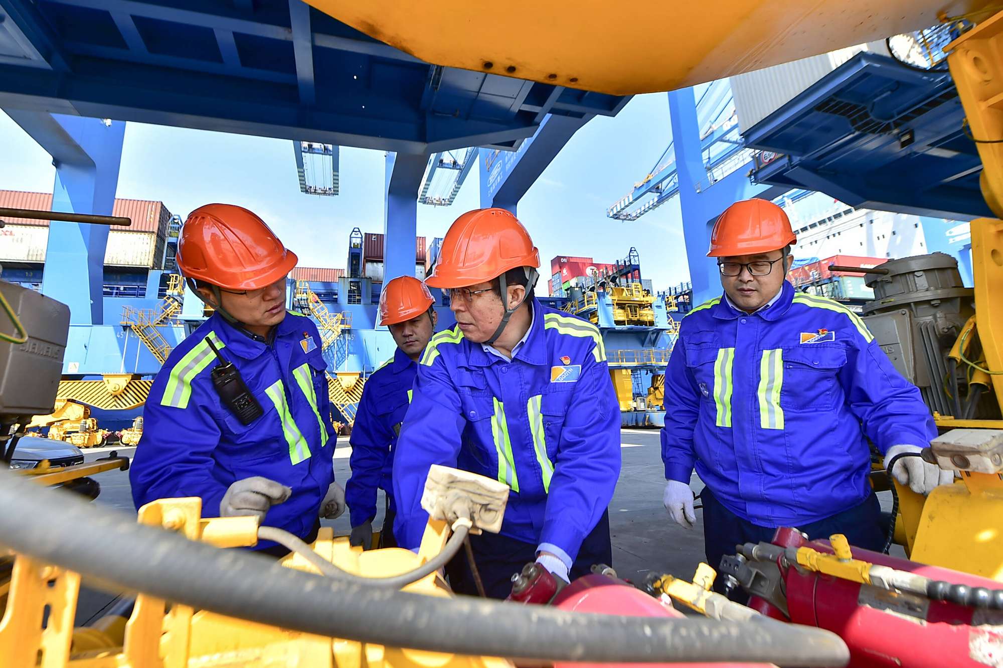 文明实践在新区|"连钢创新团队"带头人张连钢荣获第八届全国道