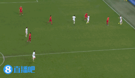 意甲第25轮梅阿查球场直播_意甲领头羊易主！劳塔罗破球荒比肩队史三大传奇，国米2-0拉齐_意甲国际米兰vs莱切姆希塔良劳塔罗