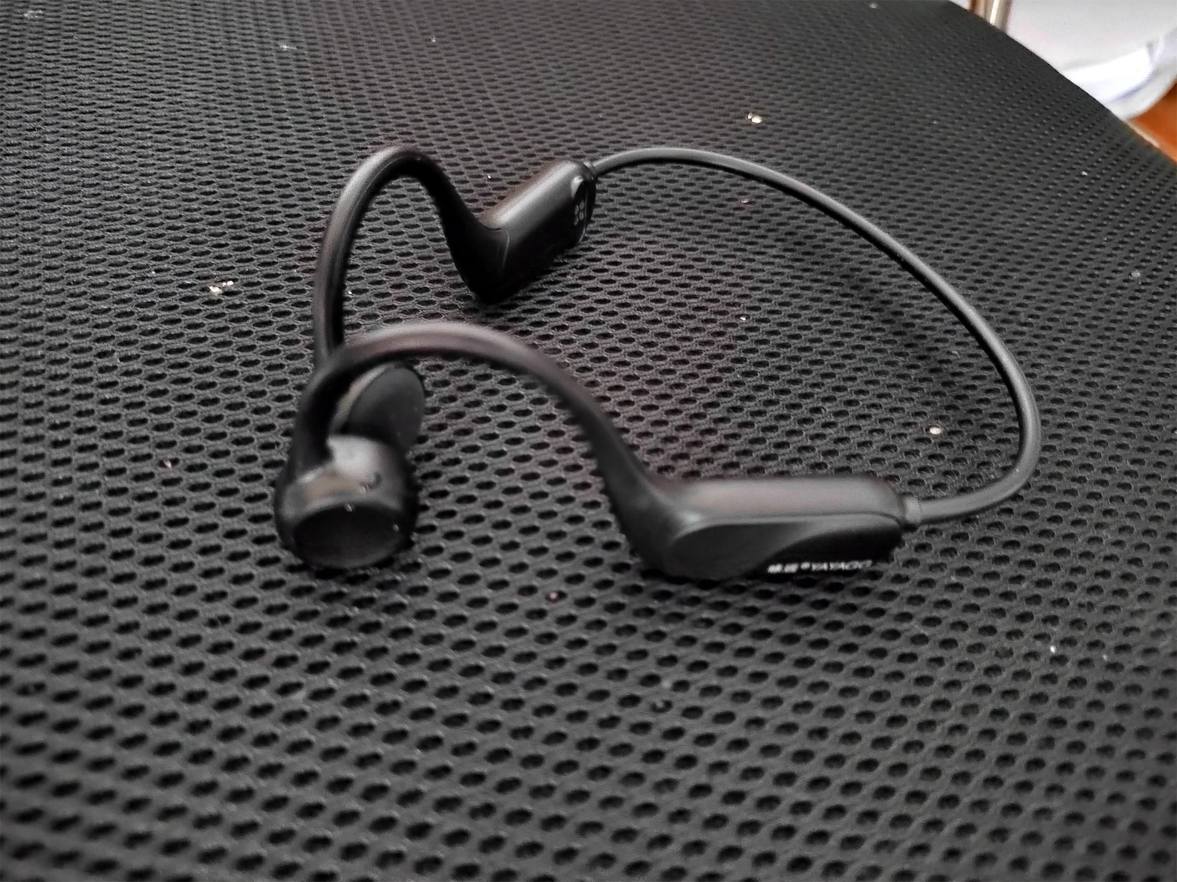 舞动风华:中国古典舞蹈《梅花三弄》赏析